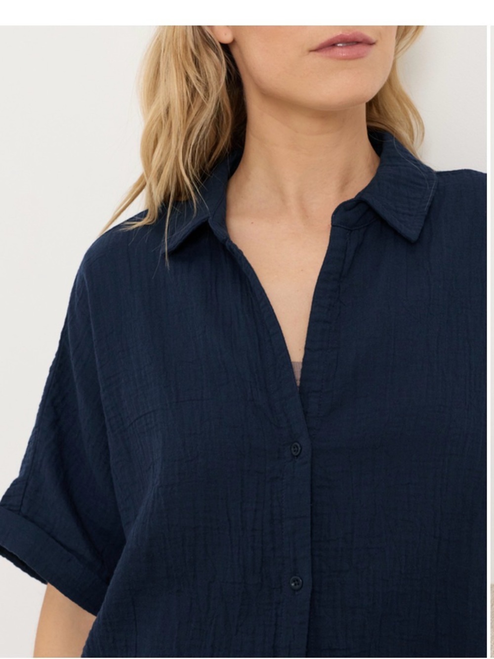 NWOT PACT- Women’s Organic Coastal Double Gauze Oversized Shirt - LARGE